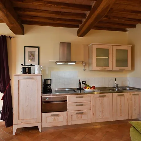 Mimosa Apartment *